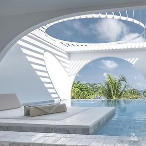 Suite avec Piscine Côté Océan Lit King-Size